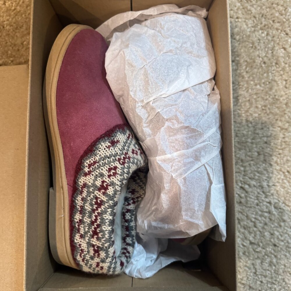 NWT Clarks Rose faux fur-lined slippers, size 8M - Picture 4 of 5